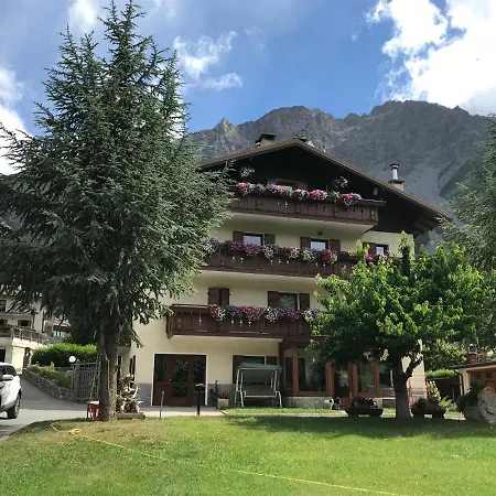 Little Mountain Apartment